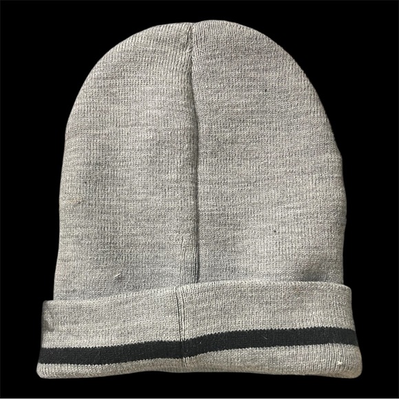 Punch Needle Raccoon patch on NWT winter toque/beanie. - Picture 2 of 5